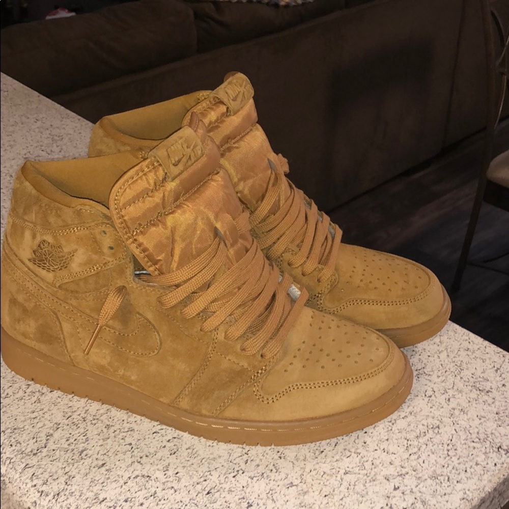 Jordan 1 Retro High Wheat Men’s Size 10.5